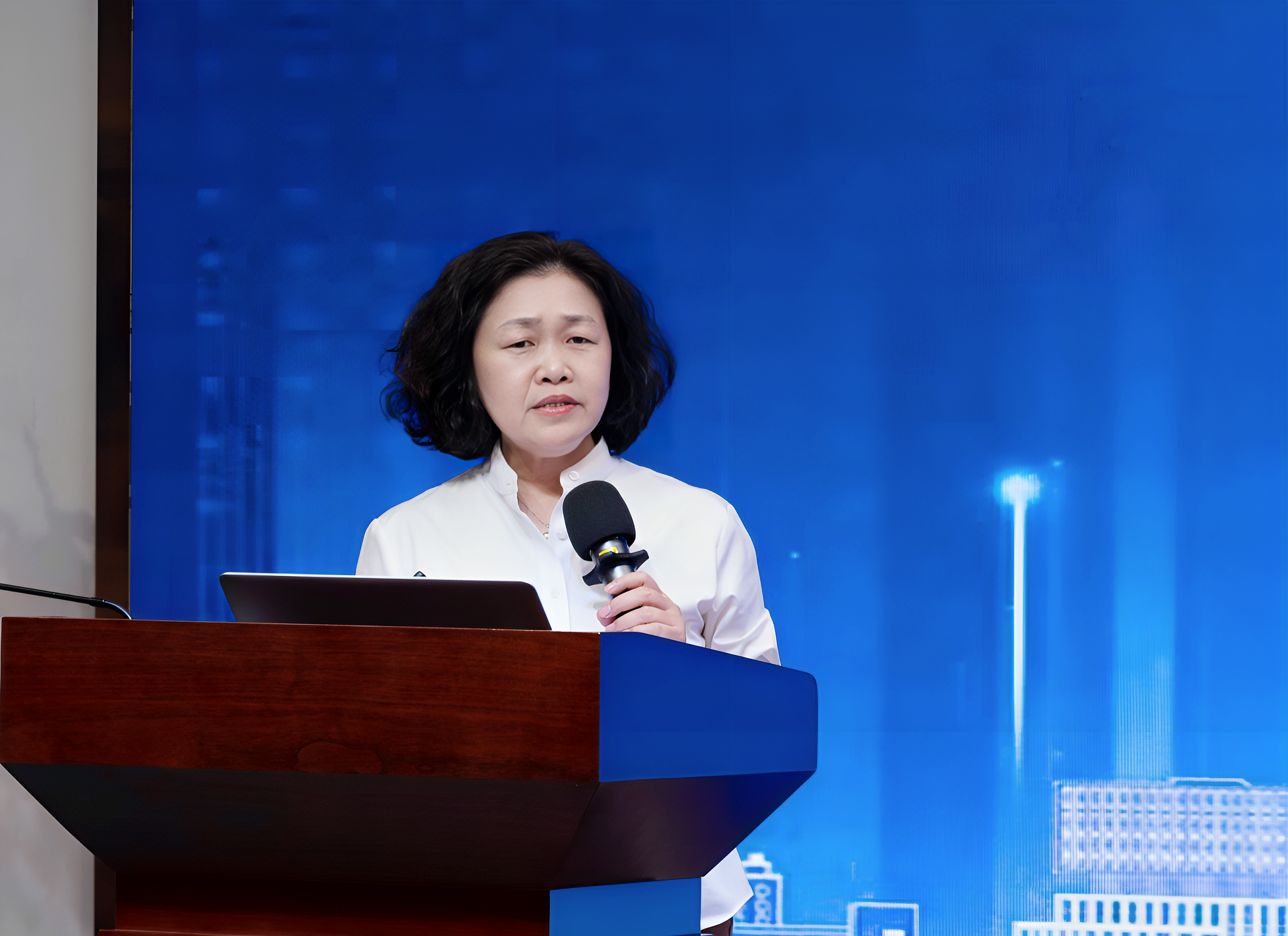 知识产权发展战略和知识产权专业硕士点申报_知识产权教育研究与服务_知识产权专业是干什么的